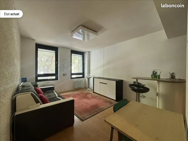 Studio 1 pièce 25 m² 