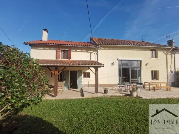 Maison 6 pièces 204 m² 