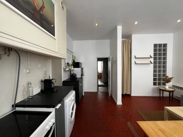 Charmant 2 pièces meublé - 30m² - Calme et lumineux - Rue Liandier, 13008 