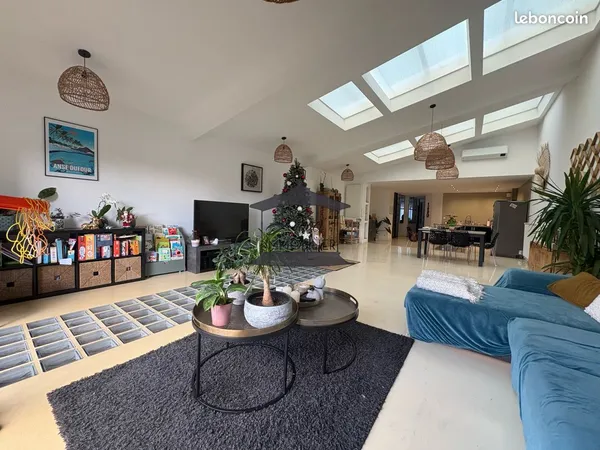 Maison 6 pièces 170 m² 