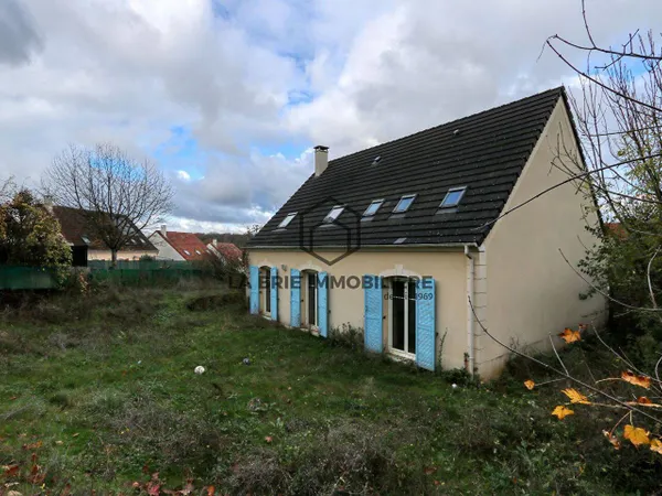 Maison 5 pièces 140 m² 