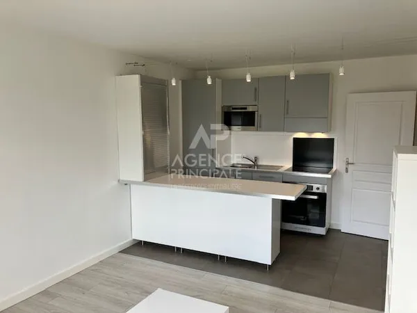 Appartement meublé 3 pièces - Saint Germain En Laye - Secteur Lycée International 