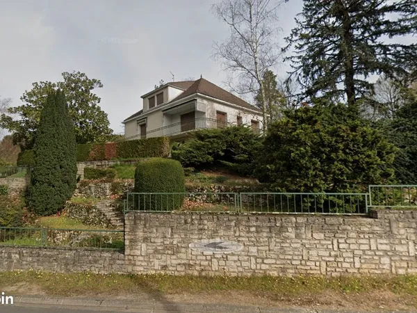 Maison 6 pièces 220 m² 