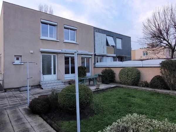 Maison 5 pièces 105 m² 