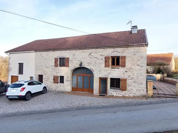 Ferme 6 pièces 192 m² 