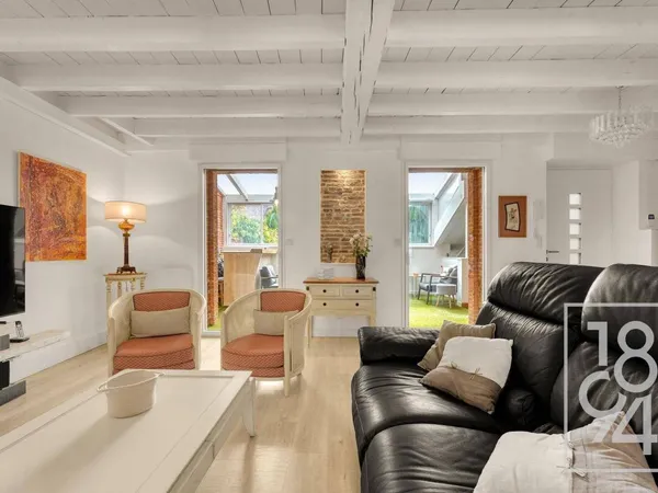 Maison 5 pièces 185 m² 