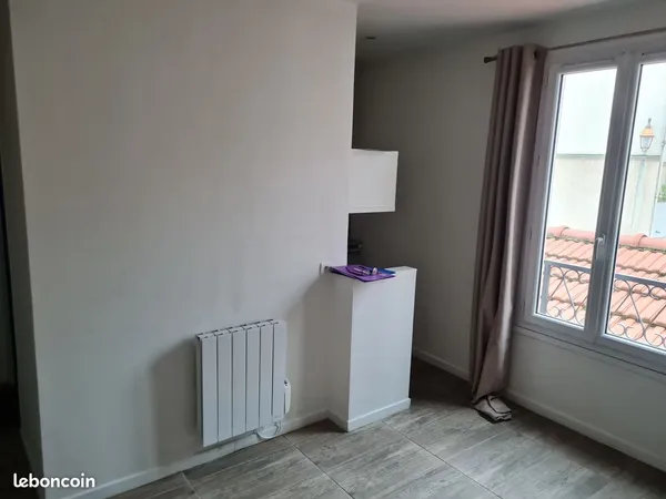 Location studio 17M2 meublé Saint-Maurice 