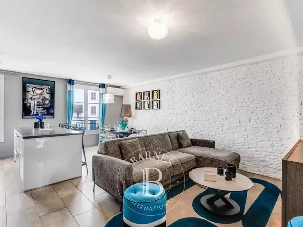 SAINT TROPEZ - APPARTEMENT 2 CHAMBRES - CENTRE DU VILLAGE 