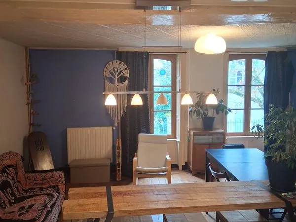 Colocation dans grande maison 167 m2 - 4 chambres 