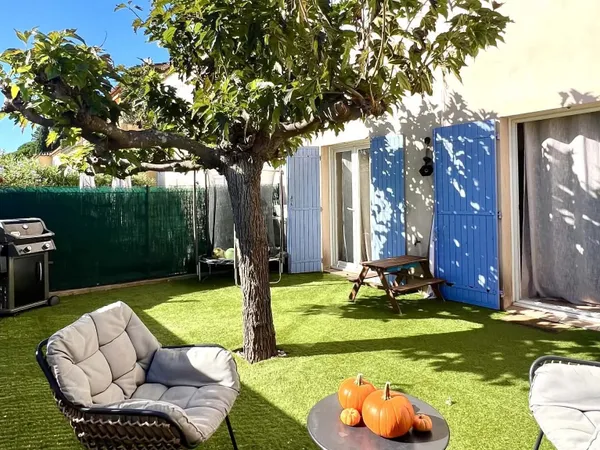Maison 83m2 avec garage Centre ville Plan de la Tour 