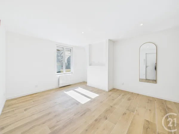 Appartement 1 pièce 44 m² 