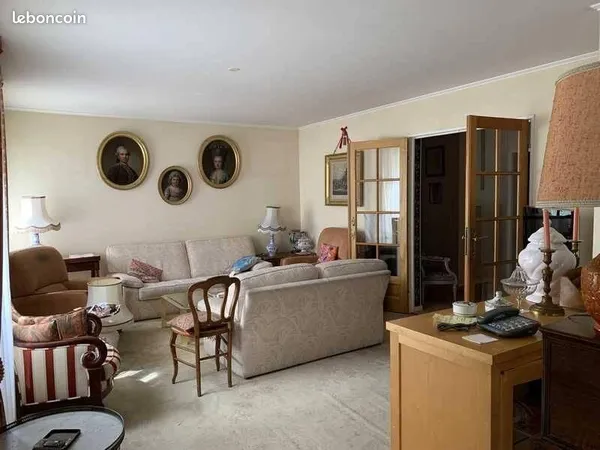 Appartement 5 pièces 184 m² 