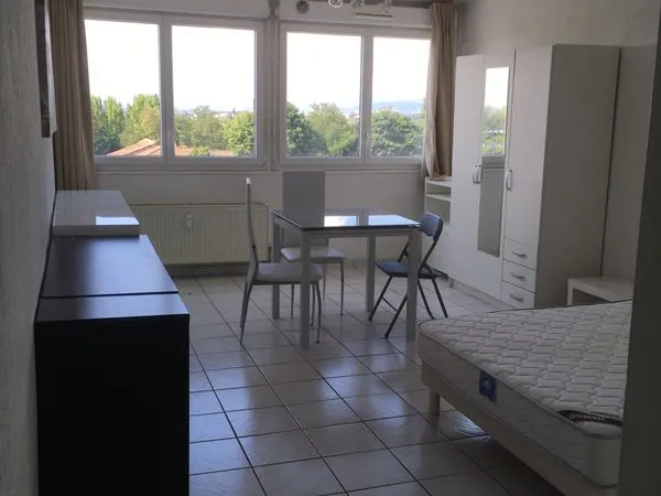 A louer studio meuble 31m² dardilly 