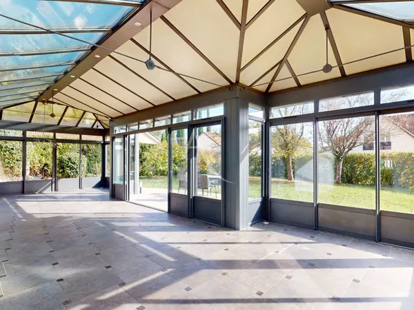 Maison 8 pièce(s) 250 m2 