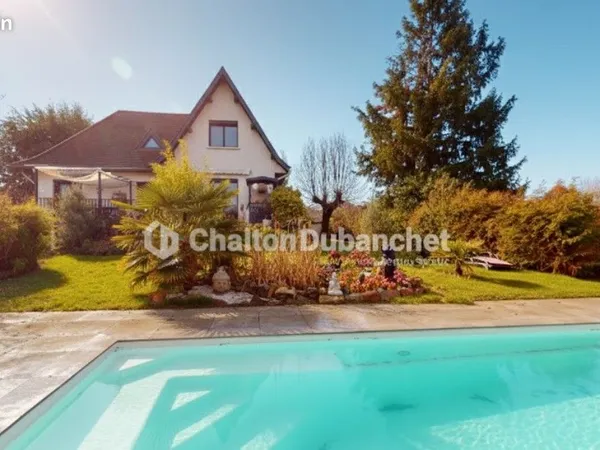 Maison 8 pièces 171 m² 
