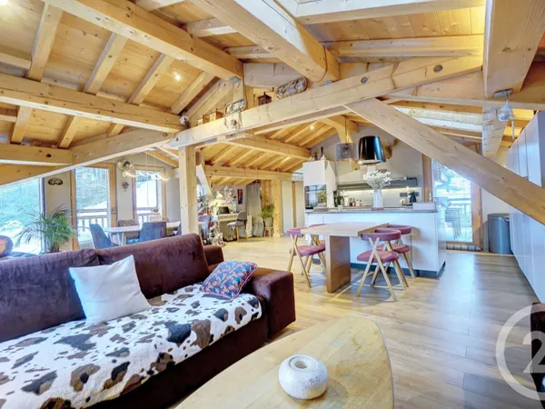 Maison 8 pièces 176 m² 