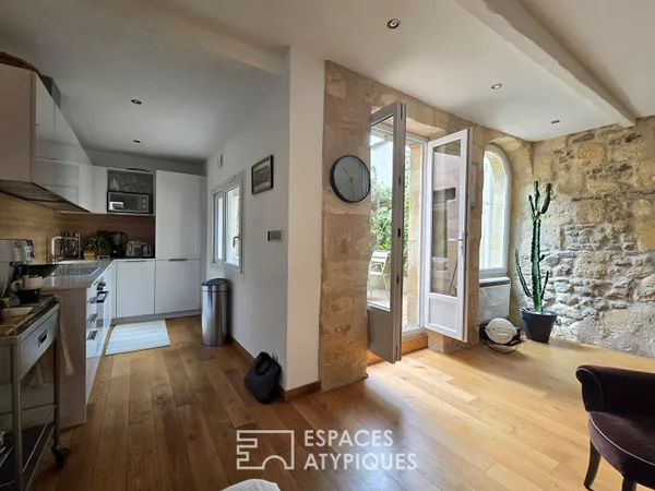 Appartement de charme avec terrasse à Fondaudège 