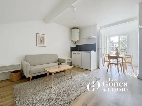 Studio 1 pièce 22 m² 