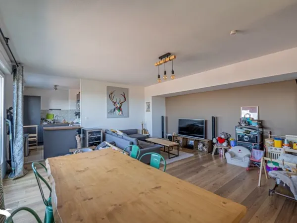 Appartement de 3 pièces principales 