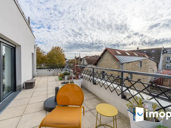 Charmant 2 pièces avec terrasse sans vis-à-vis 