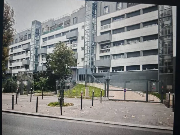Parking 12 m² 
