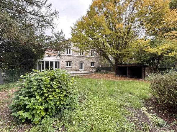 Maison 6 pièces 167 m² 