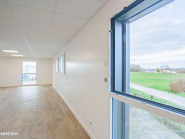 Bureaux 88 m² 