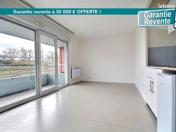 Studio 1 pièce 27 m² 