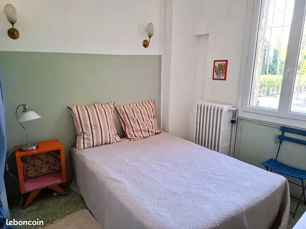 Avignon EM Jolie Chambre indépendante salle d'eau privée 