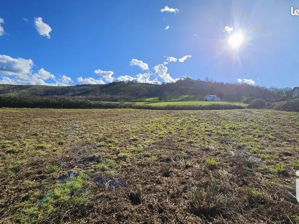 Terrain 2387 m² PAGOLLE 