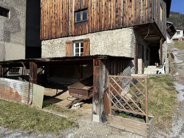 Maison 4 pièces 200 m² 
