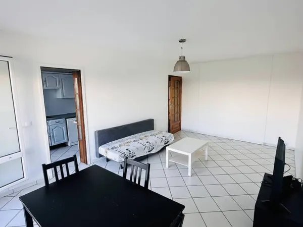 Appartement 4 pièces 81 m² 