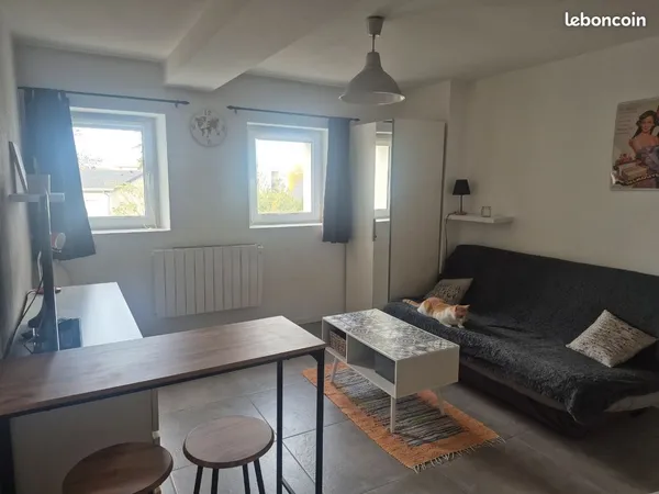 Studio meuble proche douane de Vallard 