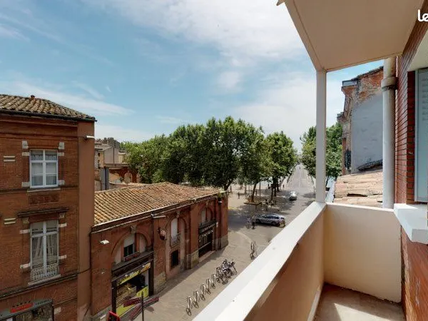 T3 meublé 50m2 vue Garonne St Pierre Capitole 