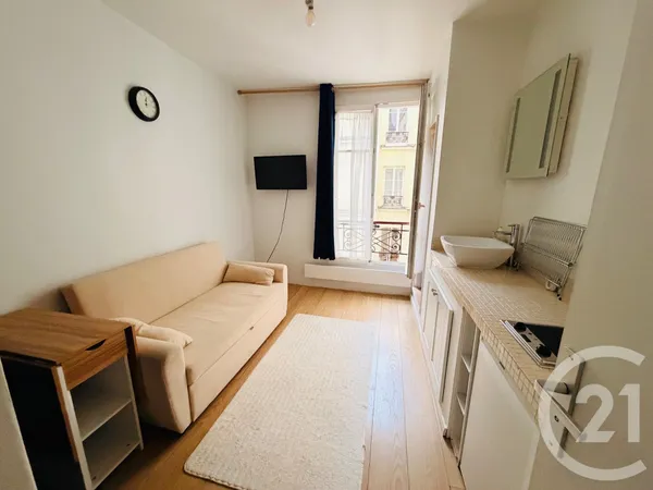 Appartement 1 pièce 11 m² 