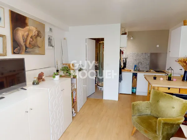 Studio 1 pièce 20 m² 