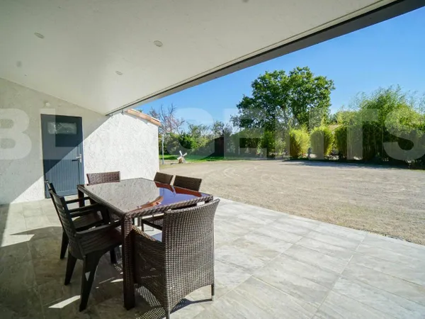 Villa 7 pièces 180 m² 