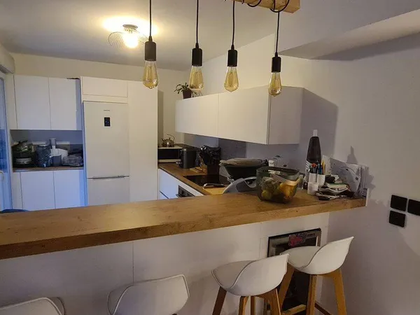 Appartement 5 pièces 84 m² 