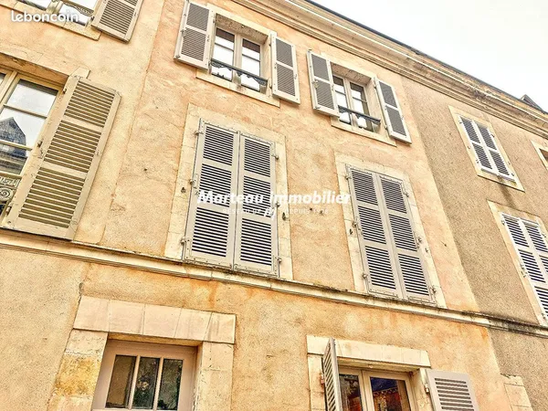 Appartement 7 pièces 135 m² 
