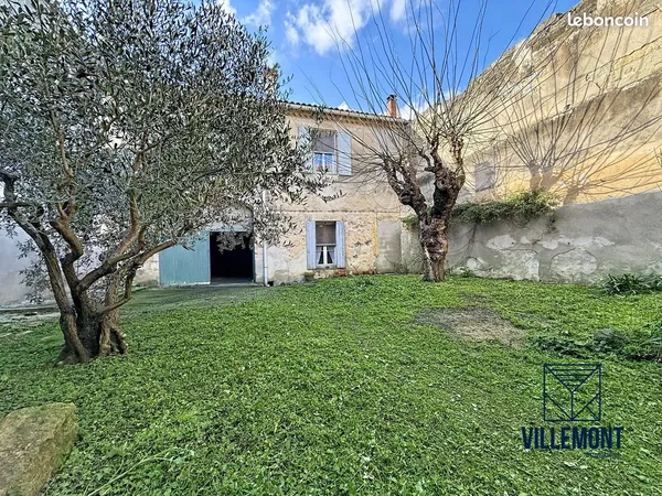 Maison 3 pièces 222 m² 