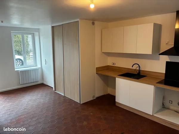 Maison à louer, 3 chambres - Chazay-Saint Aubin des Bois 