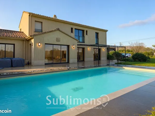 Maison 9 pièces 178 m² 