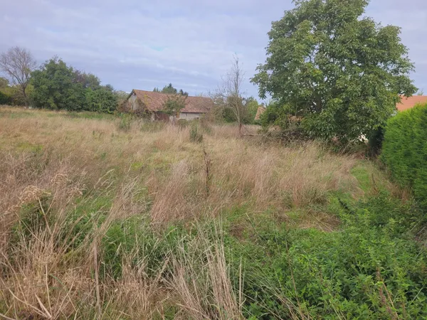 Terrain à bâtir sur la commune d'Ailly 