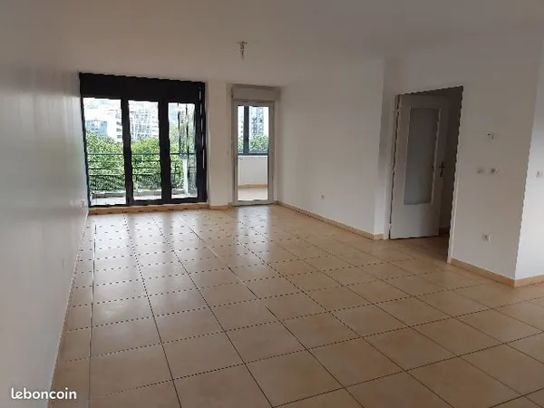 Appartement 3 pièces 76 m² 