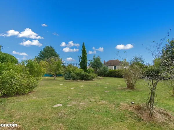 Terrain 1018 m² Thoiry 