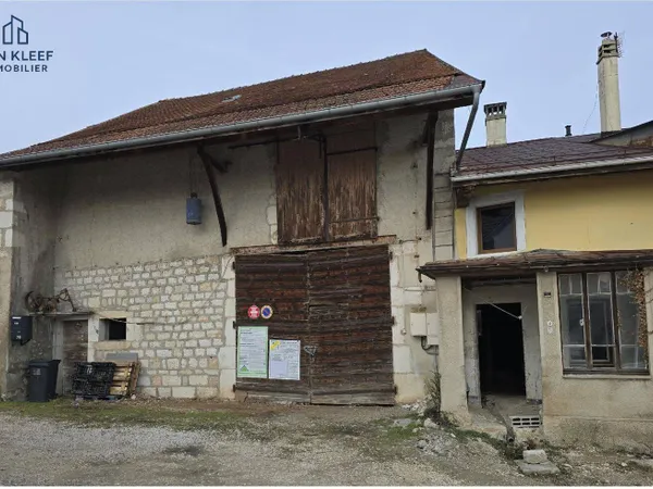 Maison 11 pièces 299 m² 