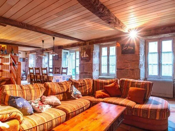 Maison 7 pièces 165 m² 