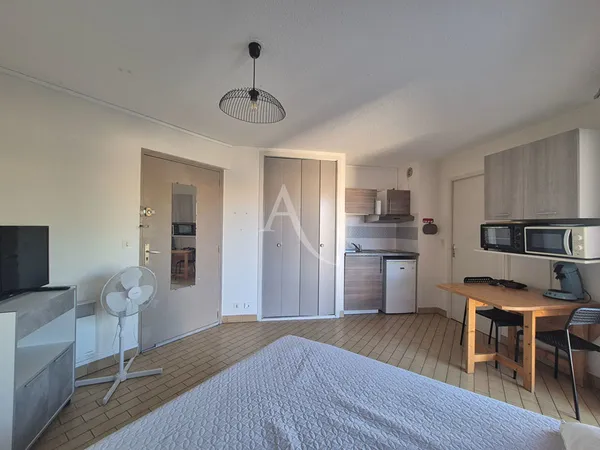 Appartement Balaruc Les Bains 1 pièce(s) 20 m2 + parking 