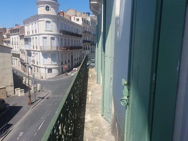 Appartement 5 pièces 84 m² 