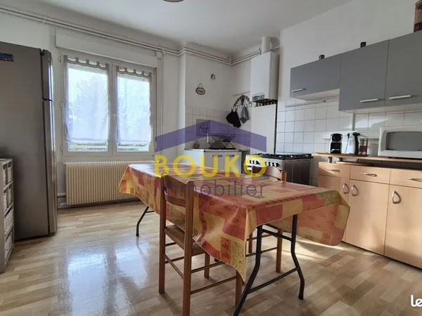 Appartement 4 pièces 83 m² 